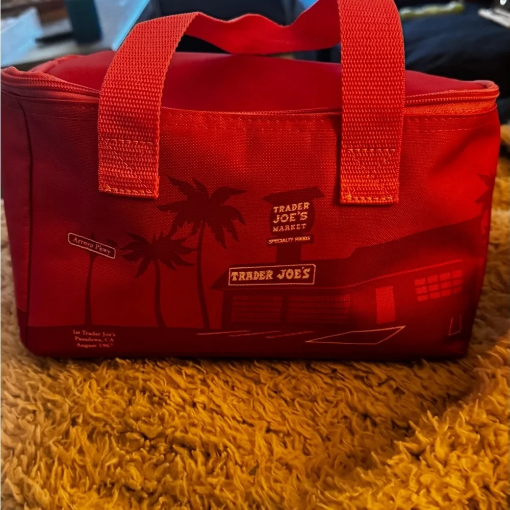 Trader Joe's Pink Mini Insulated Tote Bag - Picture 7 of 8